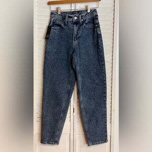 Wild Fable size 2 Super High Rise Tapered stretch stonewashed blue jeans NWT